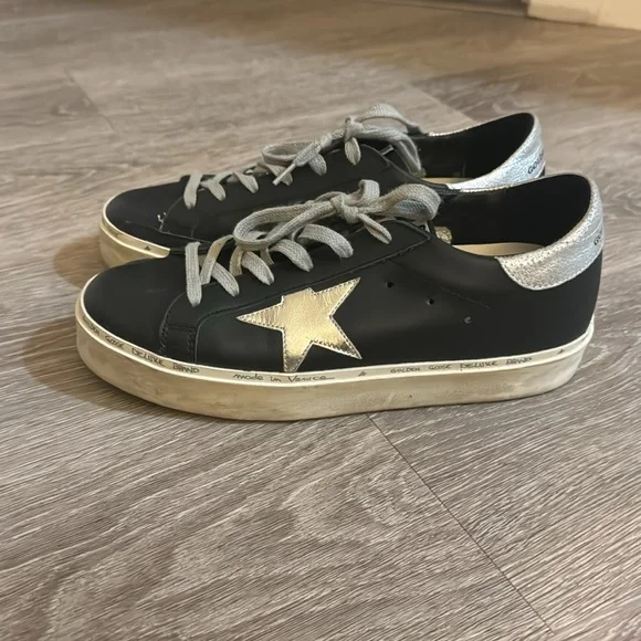 GOLDEN GOOSE SNEAKERS - Picture 4 of 7